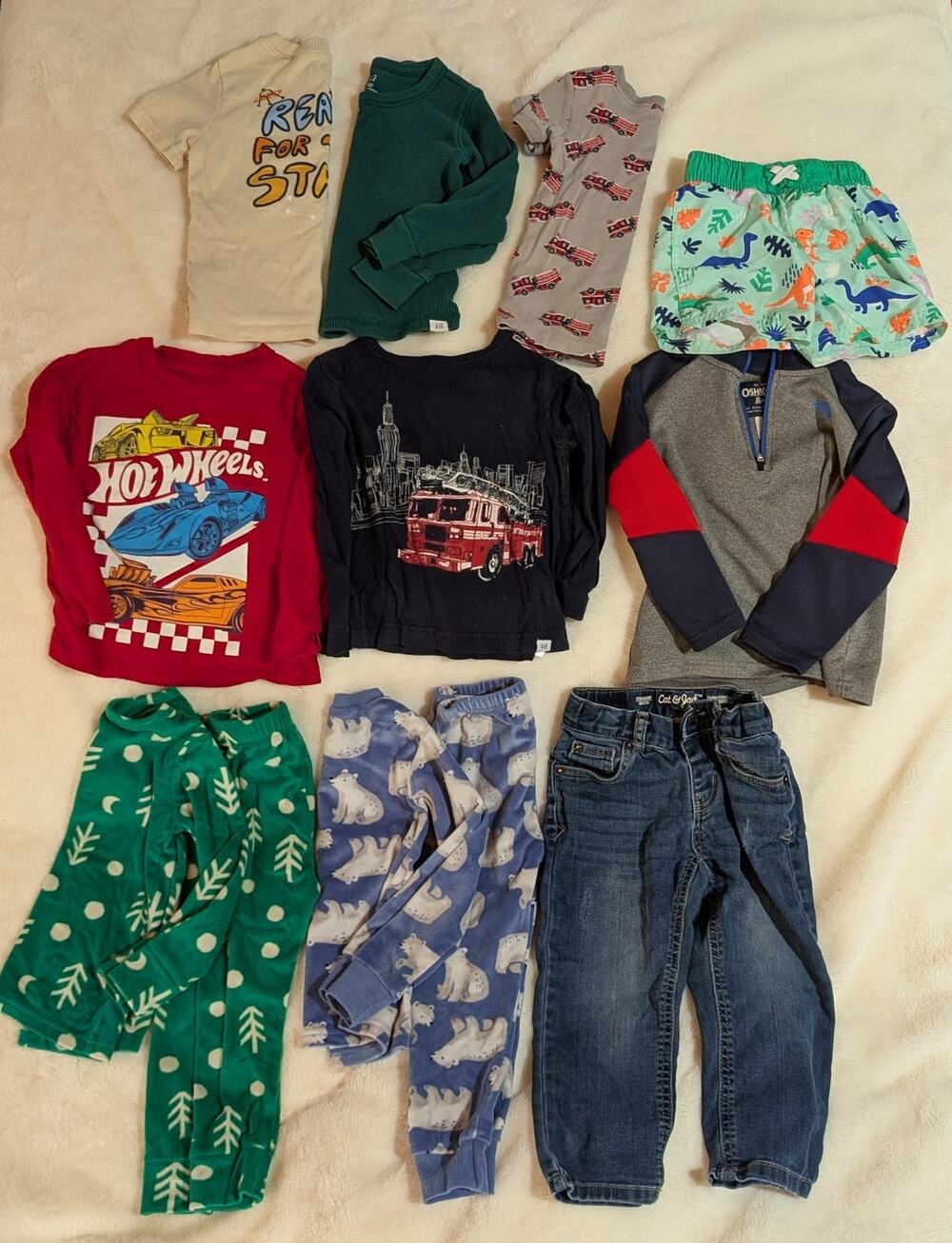 Boys 3T Clothing Bundle 12 Pc | Gap Hot Wheels OshKosh Carters Cat & Jack